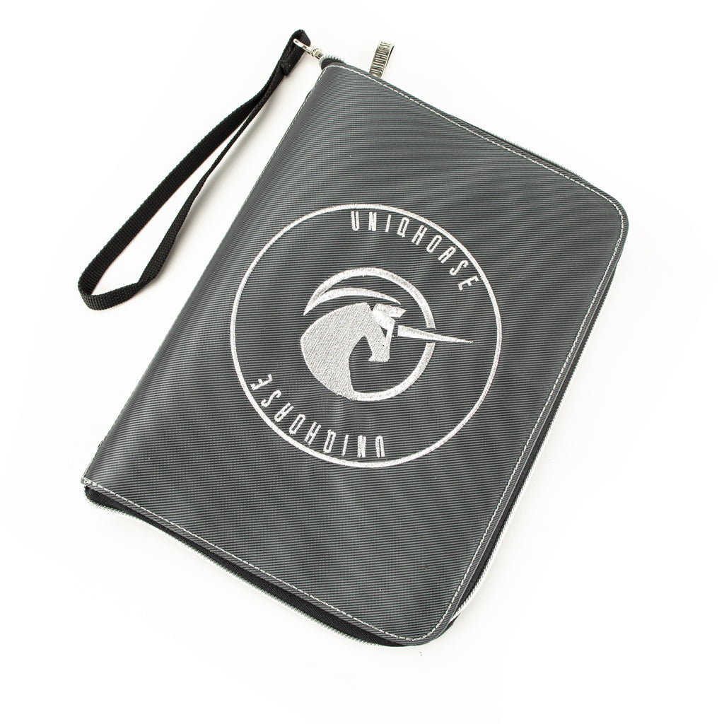 Pferdepass Etui