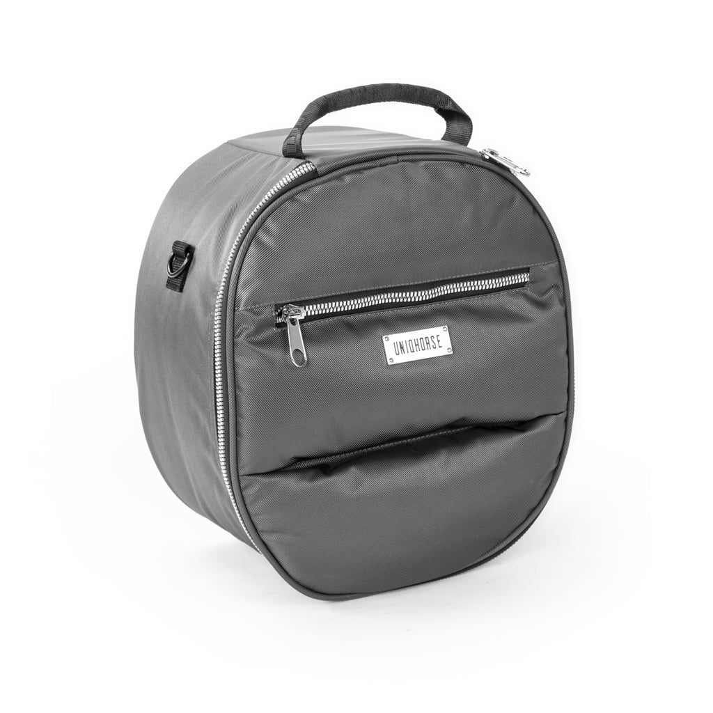 Helm & Zylinder Tasche