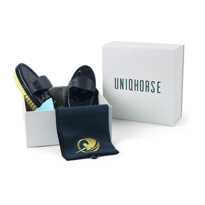 Geschenkset mit Kardätsche und Wurzelbürste